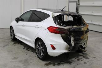 Ford Fiesta  picture 4