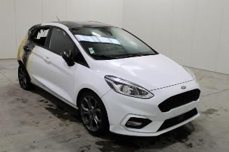Ford Fiesta  picture 2