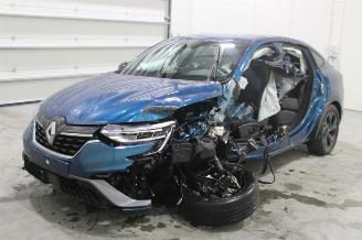 Vrakbiler auto Renault Arkana  2022/5