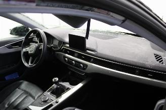 Audi A4  picture 10