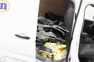 Peugeot Partner  picture 17