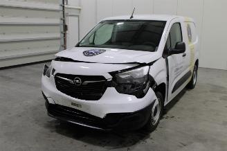 Vrakbiler auto Opel Combo  2023/9