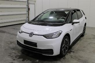 Salvage car Volkswagen ID.3  2023/3