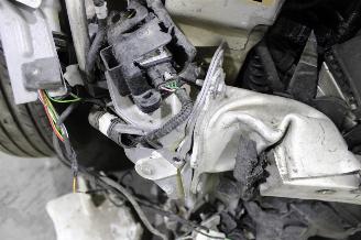 Peugeot 2008  picture 15