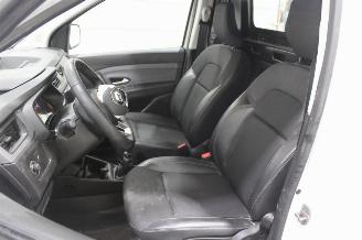 Renault Express  picture 10