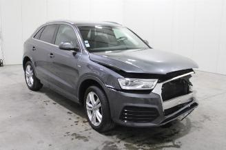 Audi Q3  picture 2