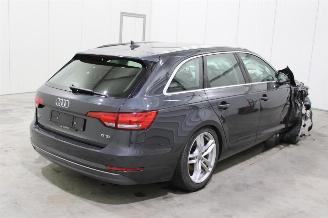 Audi A4  picture 3