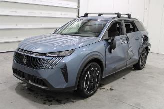 krockskadad bil auto Peugeot 5008  2025/2
