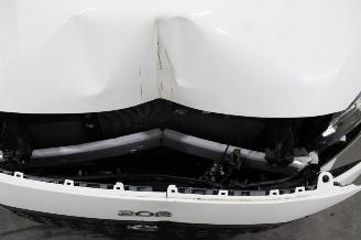 Peugeot 208  picture 17