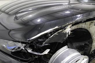 BMW i4  picture 17