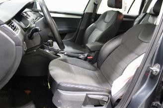 Skoda Octavia  picture 10