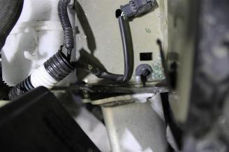 Peugeot 2008  picture 23