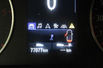 Renault Clio  picture 11