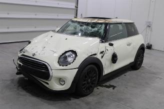 Uttjänta bilar auto Mini Cooper  2018/6