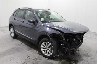 Volkswagen Tiguan  picture 2