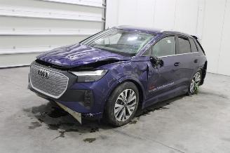 Vrakbiler auto Audi Q4 e-tron 2025/5