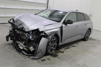 krockskadad bil auto Peugeot 308  2024/12