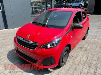 Coche siniestrado Peugeot 108 108, Hatchback, 2014 1.0 12V 2017