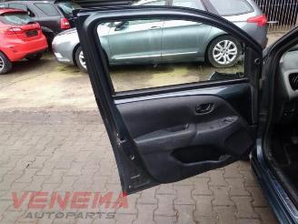 Peugeot 108 108, Hatchback, 2014 1.0 12V VVT-i picture 20