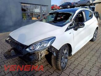 Vrakbiler auto Ford Fiesta Fiesta 7, Hatchback, 2017 1.0 EcoBoost 12V 100 2019/0