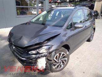 Salvage car Volkswagen Golf Sportsvan Golf Sportsvan (AUVS), MPV, 2014 / 2021 1.0 TSI 12V BlueMotion Technology 2018