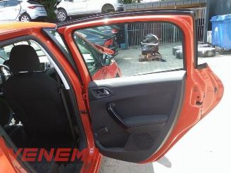 Peugeot 208 208 I (CA/CC/CK/CL), Hatchback, 2012 / 2019 1.2 Vti 12V PureTech 82 picture 16