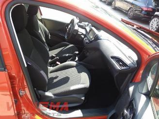 Peugeot 208 208 I (CA/CC/CK/CL), Hatchback, 2012 / 2019 1.2 Vti 12V PureTech 82 picture 11