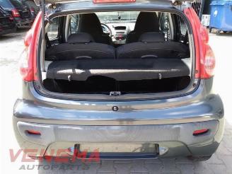 Peugeot 107 107, Hatchback, 2005 / 2014 1.0 12V picture 17