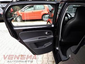Volkswagen Up! Up! (121), Hatchback, 2011 1.0 12V 75 picture 14