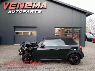 krockskadad bil auto Mini Cooper S Mini Convertible (F57), Cabrio, 2014 2.0 16V John Cooper Works 2019/6