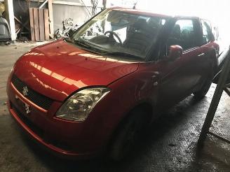 Suzuki Swift BENZINE - 1300CC picture 1