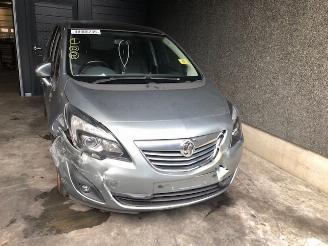 Vrakbiler auto Opel Meriva 1700cc - diesel - 2014 2014/1