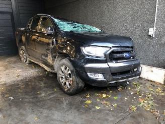 Coche siniestrado Ford Ranger Pick-up 2015 3.2 TDCi 20V 4x4 Pick-up  Diesel 3.198cc 147kW (200pk) 4x4 1505 2017/7