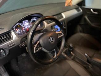 Skoda Rapid 2015 1.4TDI 5VIT 66KW picture 11