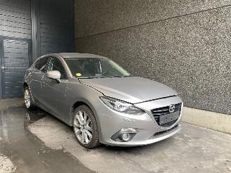 Mazda 3 (BM/BN) Hatchback 2013 / 2019 2.2 SkyActiv-D 150 16V Hatchback  Diesel 2.191cc 110kW (150pk) FWD 2013-09/2016-08 picture 1