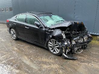 Vrakbiler auto Kia Optima Optima Sedan 1.7 CRDi 16V Sedan 4Dr Diesel 1.685cc 100kW (136pk) FWD 2015/3