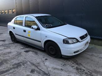 Opel Astra G (F69) Sedan 1998 / 2009 1.7 CDTi 16V Eco4 Sedan 4Dr Diesel 1.686cc 59kW (80pk) FWD picture 1