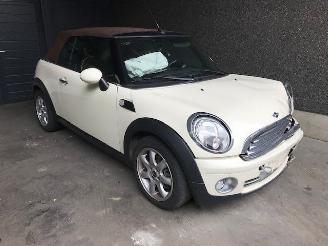 Sloopauto Mini Cabrio Open (R57) Cabrio 2007 / 2015 1.6 16V Cooper Cabrio  Benzine 1.598cc 85kW (116pk) FWD 2009/6