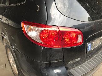 Hyundai Santa Fe II (CM) SUV 2006 / 2012 2.2 CRDi 16V 4x4 SUV  Diesel 2.188cc 110kW (150pk) 4x4 picture 7