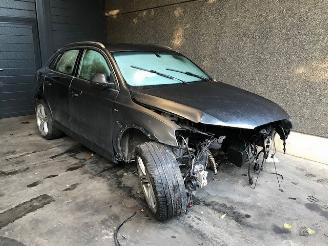 Coche siniestrado Audi Q3 (8UX) SUV 2011 / 2019 2.0 TDI 16V 177 Quattro SUV  Diesel 1.968cc 130kW (177pk) 4x4 2013/5