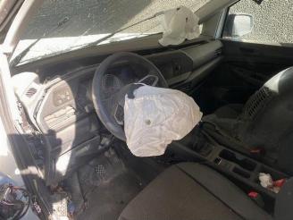 Volkswagen Caddy Caddy Combi V (SBB/SBJ), MPV, 2020 2.0 TDI BlueMotionTechnology picture 13