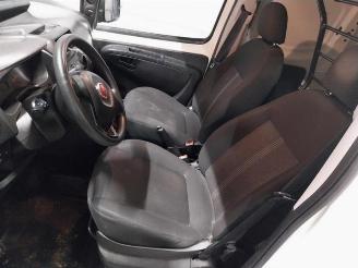 Fiat Fiorino Fiorino (225), Van, 2007 1.3 D 16V Multijet 80 picture 18