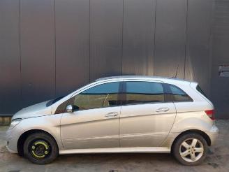 Mercedes B-klasse B (W245,242), Hatchback, 2005 / 2011 2.0 B-180 CDI 16V picture 3