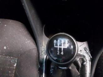 Volkswagen Polo Polo V (6R), Hatchback, 2009 / 2017 1.4 TDI picture 12