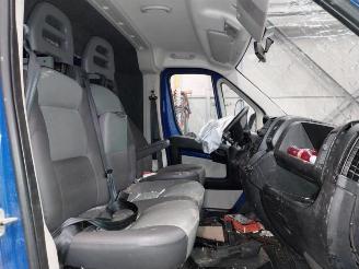 Peugeot Boxer Boxer (U9), Van, 2006 2.2 HDi 110 Euro 5 picture 16