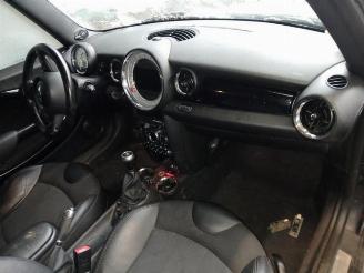 Mini Clubman Clubman (R55), Combi, 2007 / 2014 1.6 One D picture 13