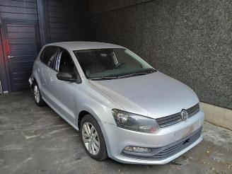 Auto da rottamare Volkswagen Polo Polo V (6R), Hatchback, 2009 / 2017 1.4 TDI 2015/9