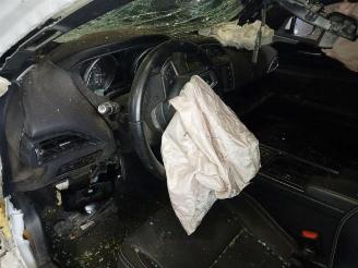 Jaguar XE XE, Sedan, 2015 2.0d 180 16V picture 14