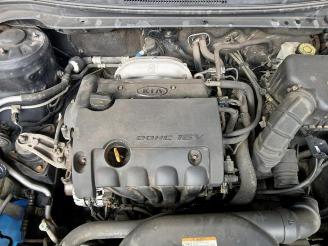 Kia Cee d Cee'd (EDB5), Hatchback 5-drs, 2006 / 2012 1.4 CVVT 16V picture 21