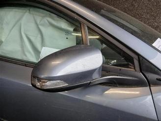 Toyota C-HR C-HR (X1,X5), SUV, 2016 1.8 16V Hybrid picture 6